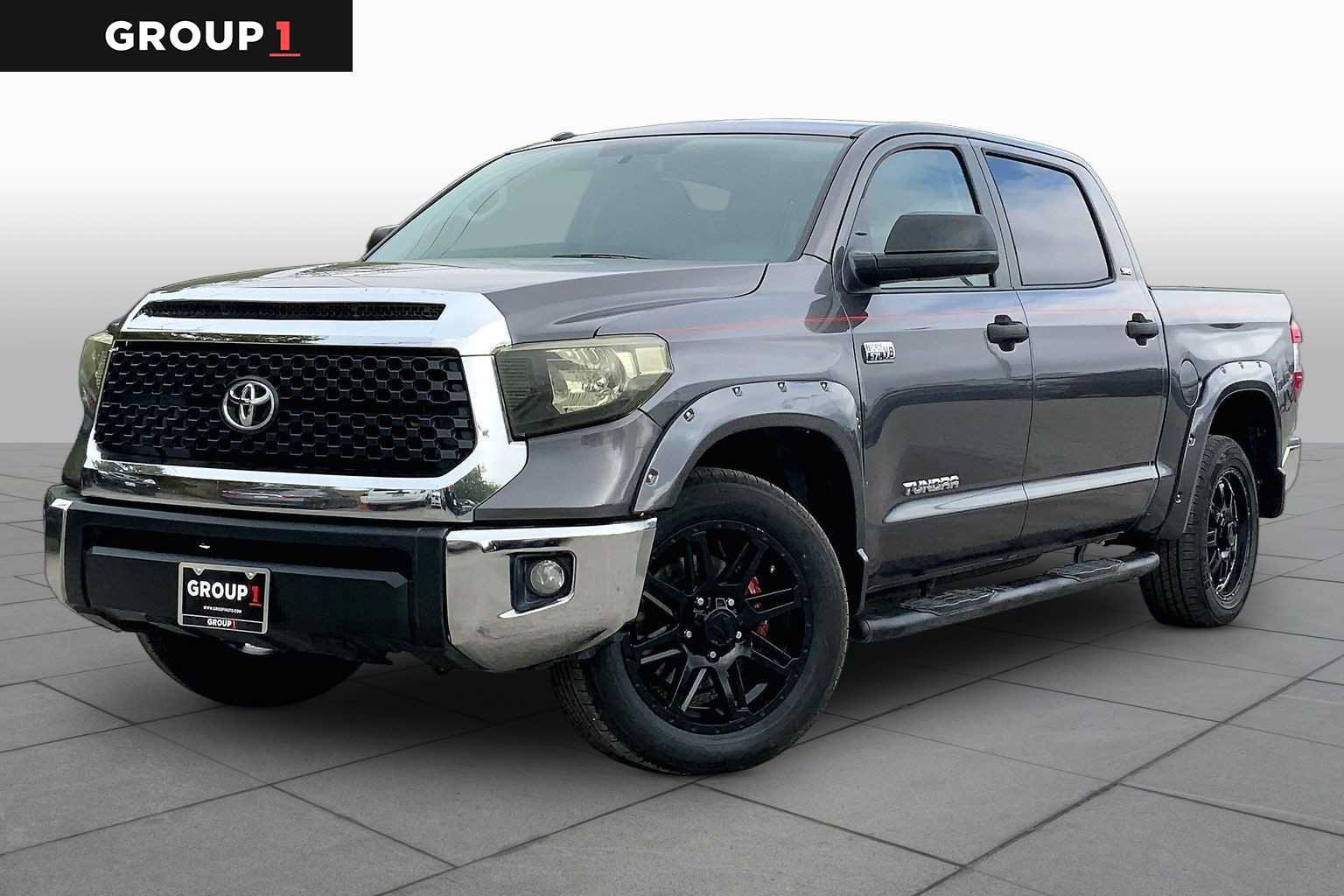 Used 2015 Toyota Tundra SR5 w/ SR5 Upgrade Package RWD image 1
