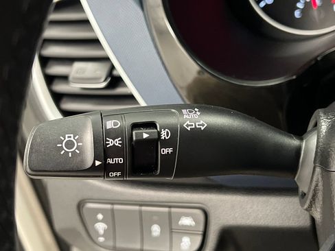 Used 2023 Kia Seltos S w/ Navigation Package AWD/4WD image 48