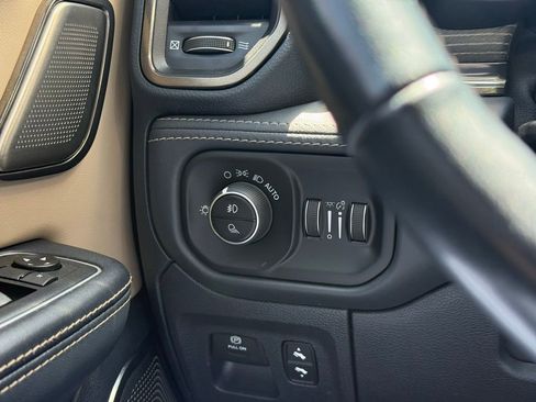 Used 2020 RAM 1500 Limited AWD/4WD image 22