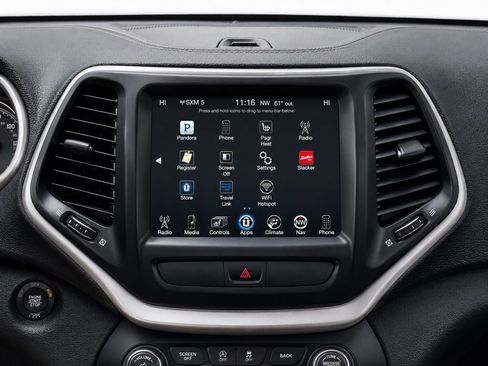 Used 2017 Jeep Cherokee Limited AWD/4WD image 43