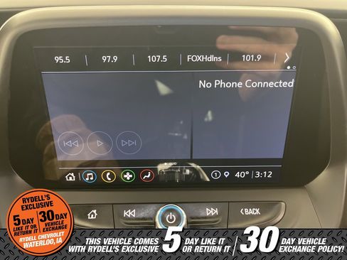 Certified 2021 Chevrolet Camaro LT w/ RS Package image 31