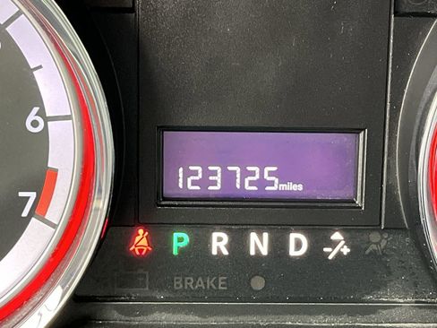 Used 2020 Dodge Grand Caravan SE w/ UConnect Hands-Free Group FWD image 14