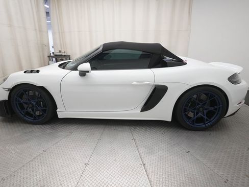 Certified 2025 Porsche 718 Boxster Spyder RS w/ Light Design Package RWD image 8