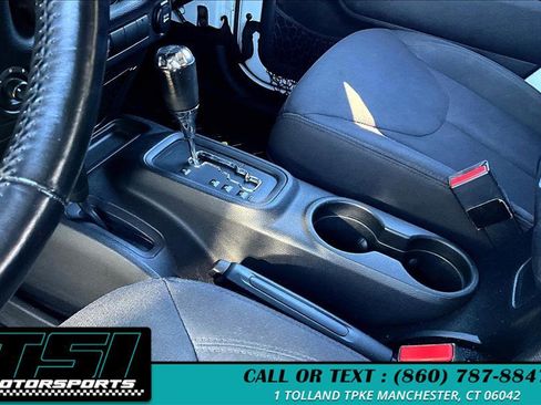 Used 2015 Jeep Wrangler Unlimited Sport w/ Quick Order Package 24S image 15