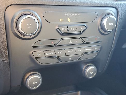 Used 2020 Ford Ranger XLT w/ Equipment Group 301A Mid image 11