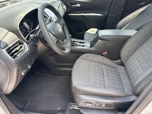 Used 2023 Chevrolet Equinox LT FWD image 14