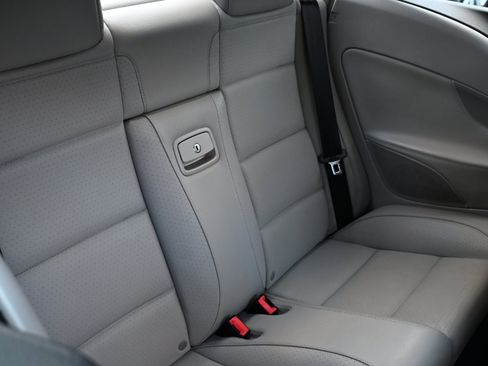 Used 2007 Volkswagen Eos 2.0T image 28