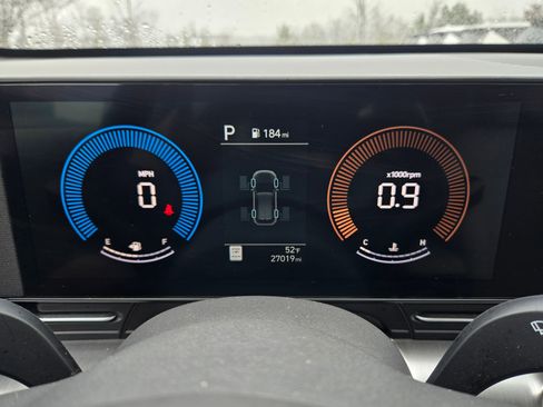 Used 2025 Hyundai Kona SEL image 25