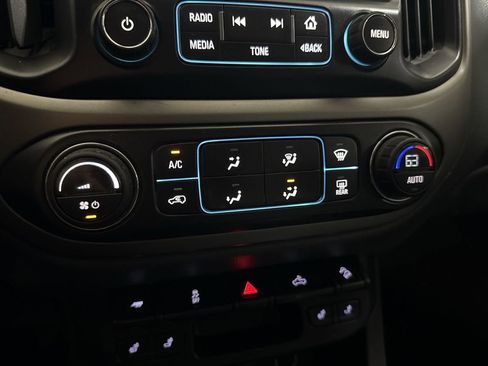 Used 2015 Chevrolet Colorado Z71 image 17