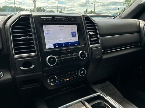 Used 2021 Ford Expedition Limited AWD/4WD image 38