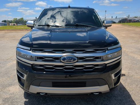 Certified 2023 Ford Expedition Platinum AWD/4WD image 7