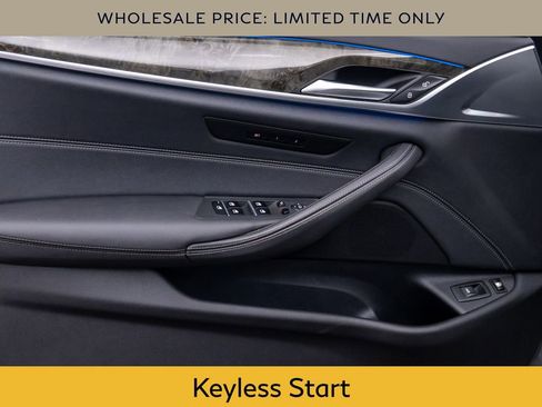 Used 2022 BMW 530e xDrive image 12