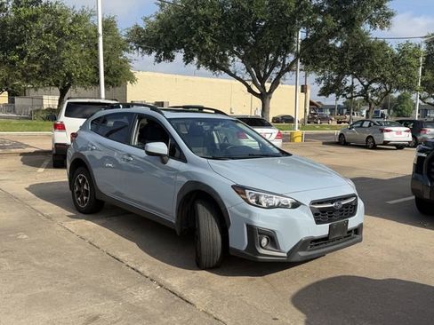 Used 2019 Subaru Crosstrek 2.0i Premium AWD/4WD image 3