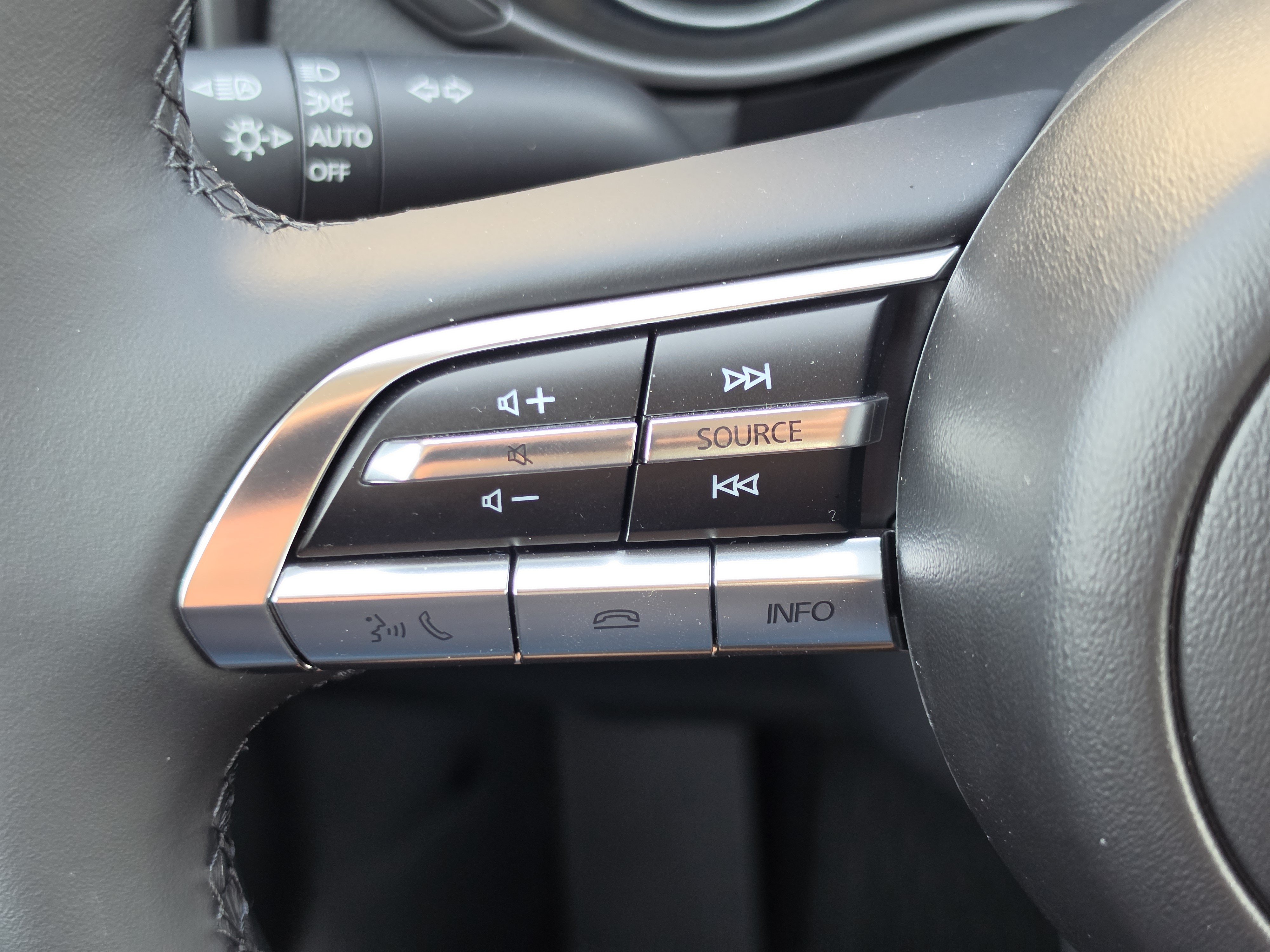 Used 2026 MAZDA CX-50 AWD 2.5 S w/ Weather Package image 15