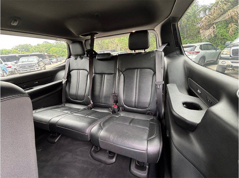 Used 2024 Jeep Wagoneer Series II w/ Flexible Seating Group RWD image 45