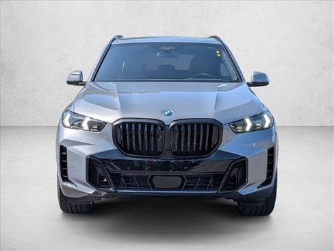New 2026 BMW X5 xDrive50e w/ M Sport Package AWD/4WD image 5