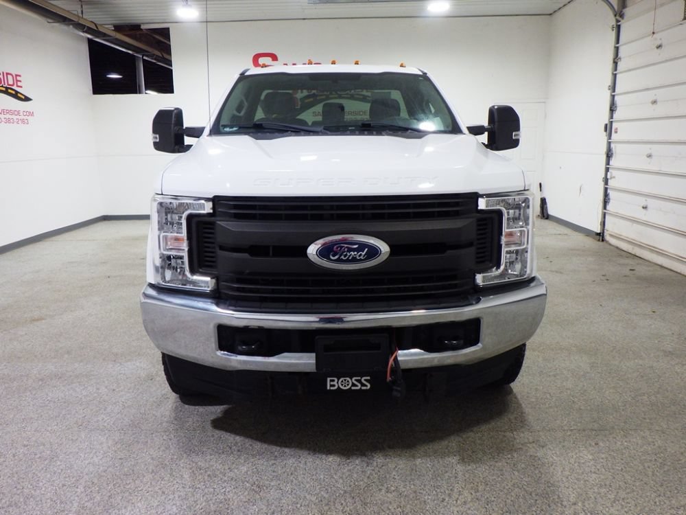 Used 2017 Ford F250 XL w/ Power Equipment Group AWD/4WD image 6