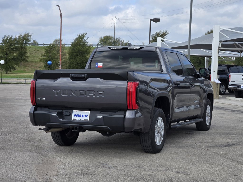 Used 2024 Toyota Tundra SR5 AWD/4WD image 7