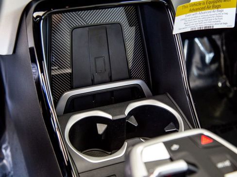 New 2026 BMW X1 xDrive28i w/ Technology Package image 16