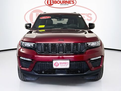 Used 2024 Jeep Grand Cherokee Limited w/ Luxury Tech Group II AWD/4WD image 6