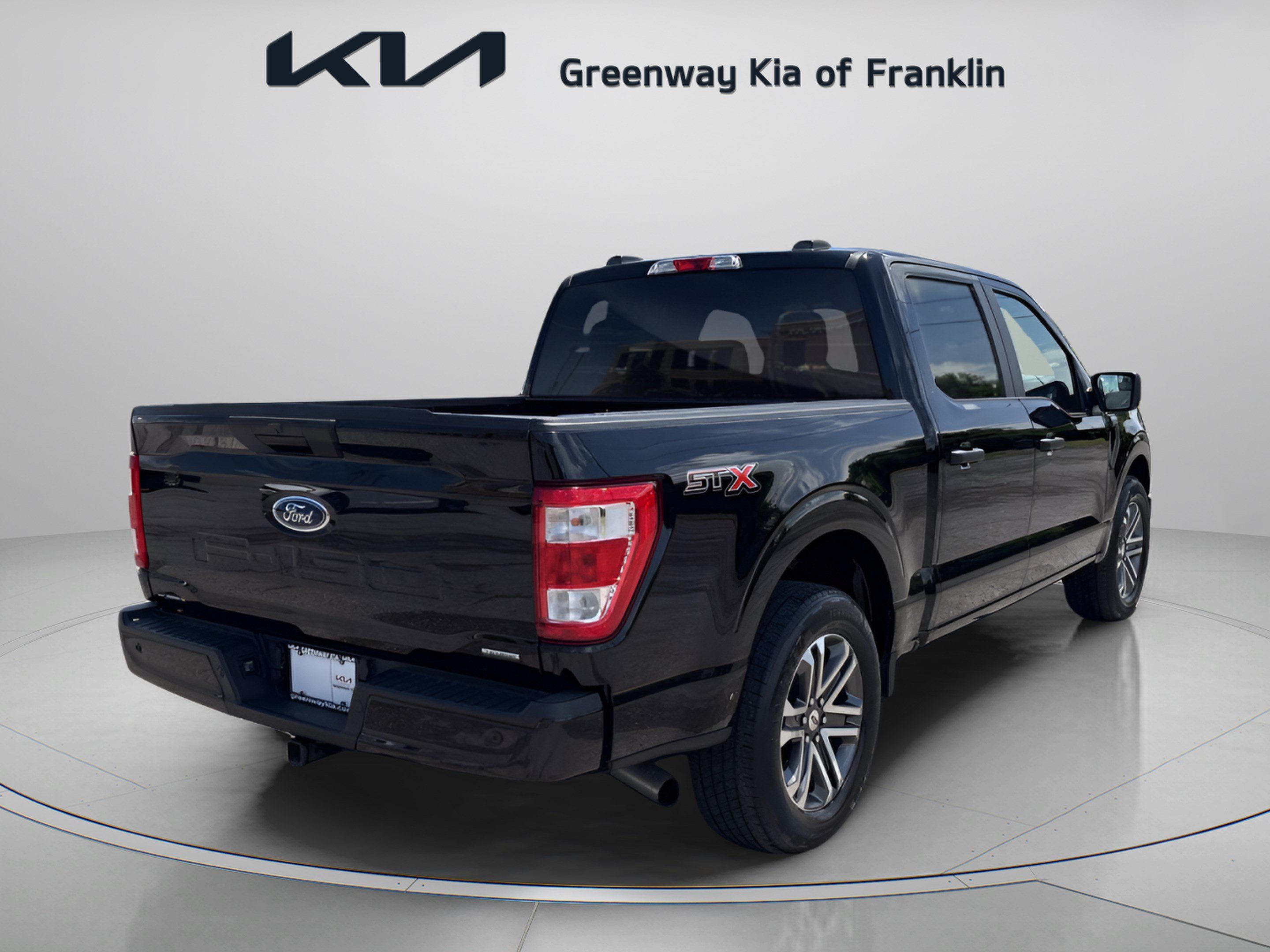 Used 2022 Ford F150 XL w/ STX Appearance Package RWD image 7