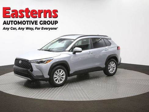 Used 2024 Toyota Corolla Cross LE image 52