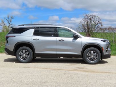 New 2026 Chevrolet Traverse LT