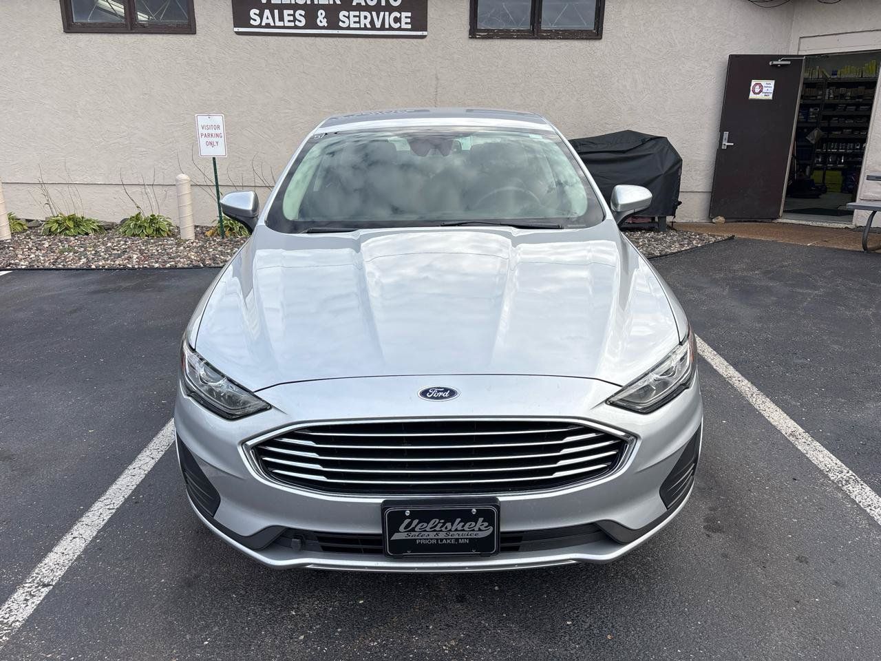 Used 2019 Ford Fusion SE FWD image 8