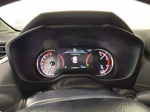 Used 2019 Toyota RAV4 Limited AWD/4WD image 17