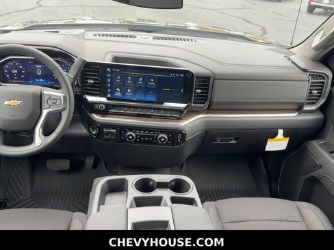 New 2026 Chevrolet Silverado 1500 LT AWD/4WD image 12
