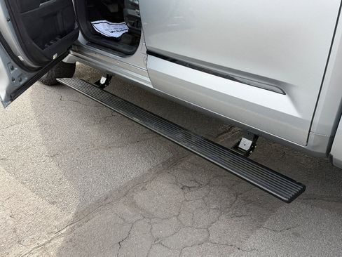 Used 2023 Toyota Tundra Platinum image 23