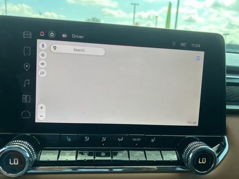 Used 2024 GMC Canyon AT4 w/ Technology Package image 21