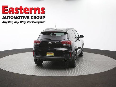 Used 2023 Chevrolet TrailBlazer RS w/ Convenience Package AWD/4WD image 37