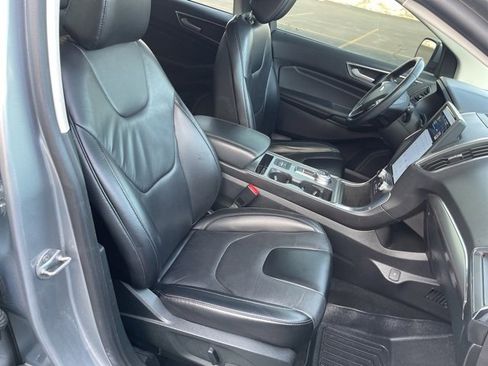 Used 2022 Ford Edge Titanium image 51