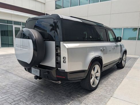 New 2024 Land Rover Defender 130 X image 4