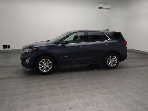 Used 2018 Chevrolet Equinox LT FWD image 2
