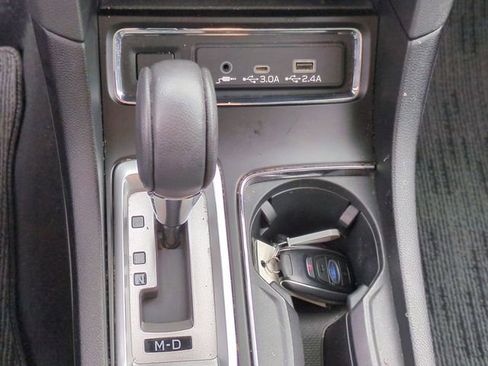 Used 2023 Subaru Ascent Premium w/ Convenience Package image 24