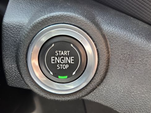 Certified 2021 Chevrolet TrailBlazer LT AWD/4WD image 22