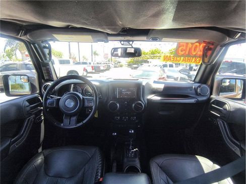 Used 2015 Jeep Wrangler Unlimited Sport w/ Quick Order Package 24S AWD/4WD image 6