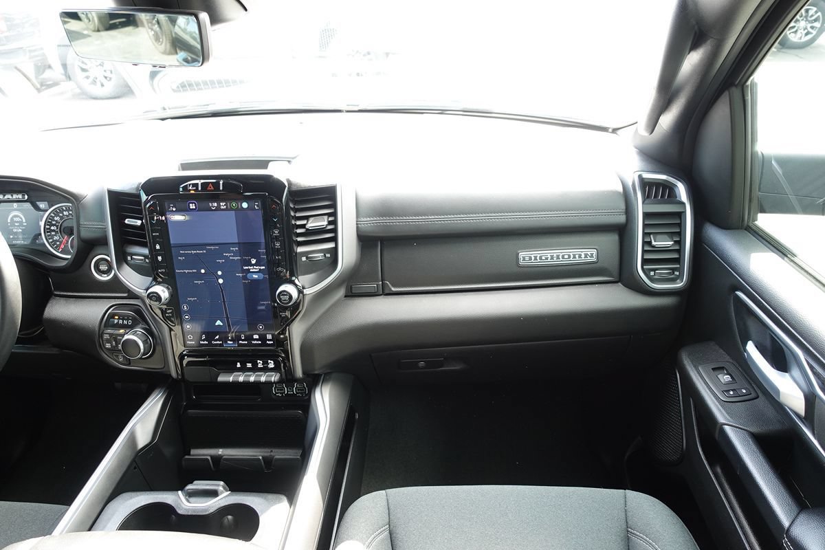 Used 2024 RAM 1500 Big Horn AWD/4WD image 43