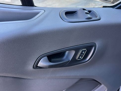 New 2026 Ford Transit 250 148 Medium Roof w/ Load Area Protection Package image 9