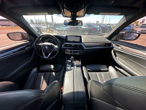 Used 2017 BMW 540i image 11