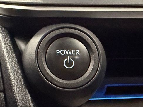 Used 2024 Toyota Prius XLE image 23