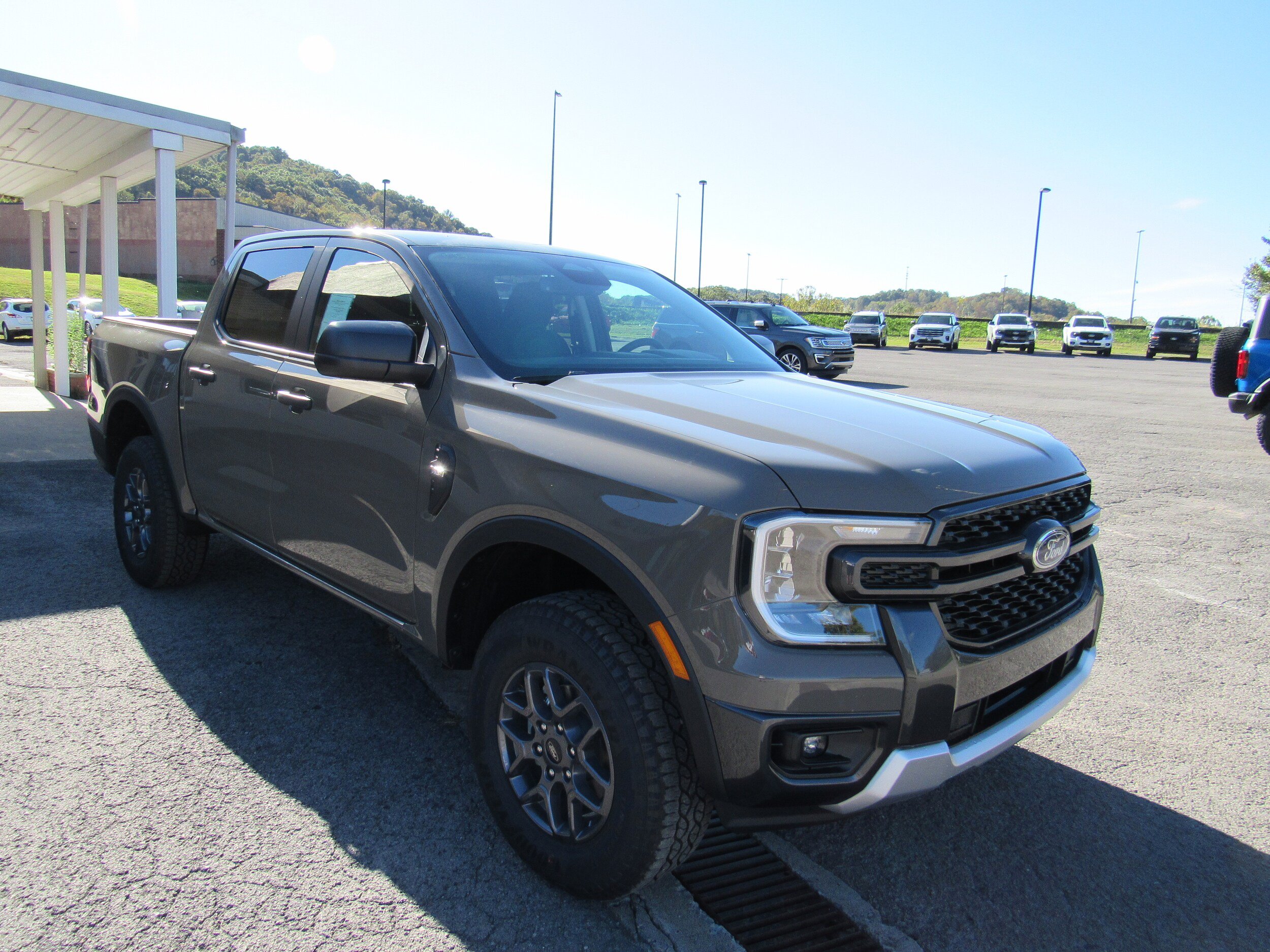 New 2026 Ford Ranger XLT w/ Equipment Group 301A High AWD/4WD image 3