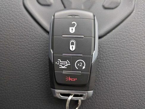 New 2026 RAM 3500 Laramie AWD/4WD image 30