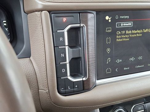 Certified 2023 GMC Yukon Denali image 12