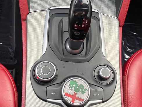 Used 2019 Alfa Romeo Stelvio Sport w/ Quick Order Package 22J Sport image 27