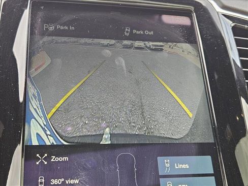 Used 2017 Volvo XC90 T6 Inscription w/ Vision Package image 13