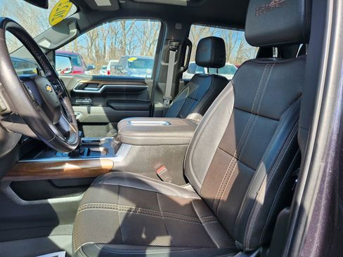 Used 2022 Chevrolet Silverado 1500 High Country image 25