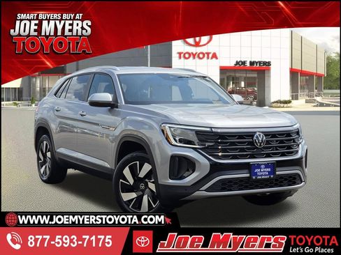 Used 2026 Volkswagen Atlas Cross Sport SE FWD image 1